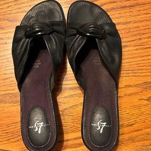 Life Stride Black Women's Sandals with Buckle